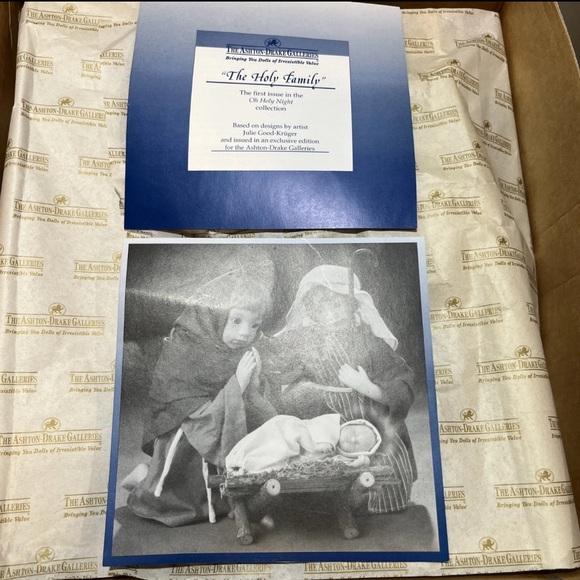 The Ashton-Drake Galleries “The Holy Family” Christmas Nativity Scene Dolls COA - Picture 3 of 4